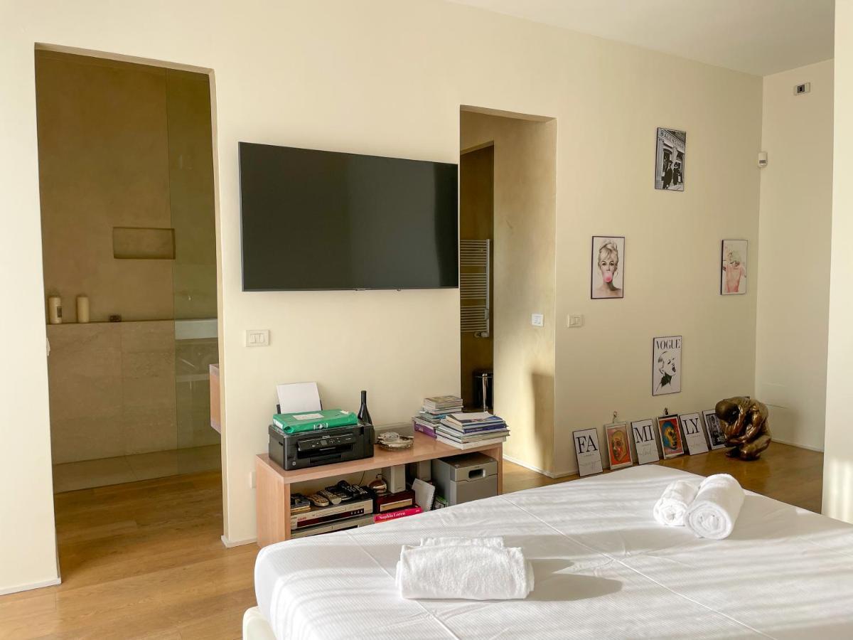 דירות מילאנו Luxury Penthouse With Stunning View And Hammam מראה חיצוני תמונה
