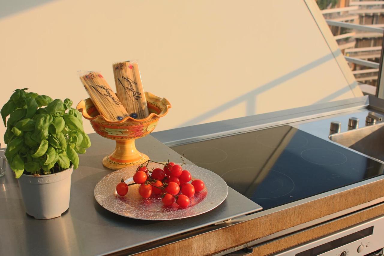 דירות מילאנו Luxury Penthouse With Stunning View And Hammam מראה חיצוני תמונה