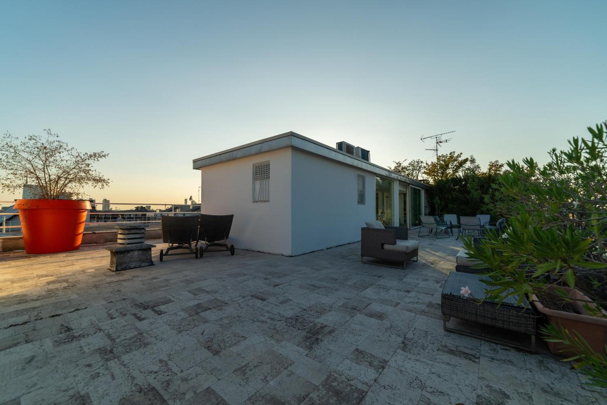 דירות מילאנו Luxury Penthouse With Stunning View And Hammam מראה חיצוני תמונה